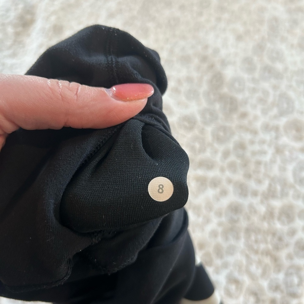 SoulCycle Lululemon Women’s Black Size 8 Leggings - Picture 4 of 6